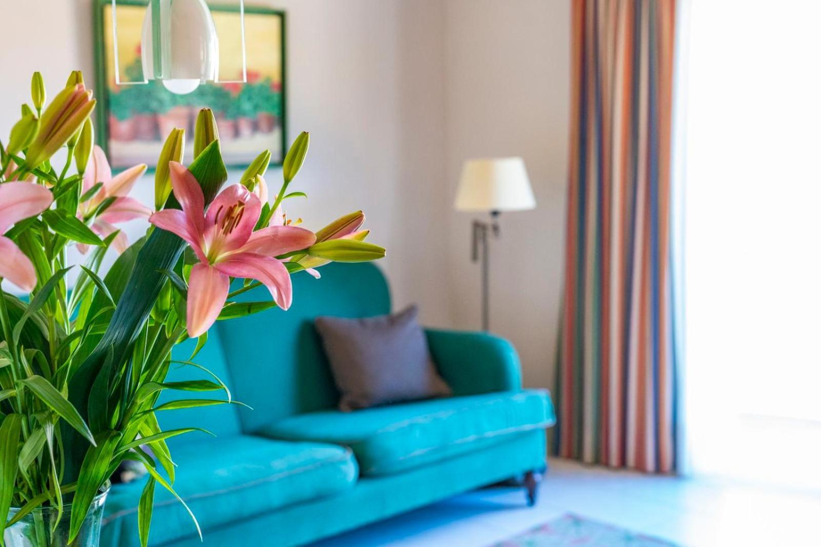 Apartaments Suites Sant Jordi Montbrió del Camp Eksteriør bilde